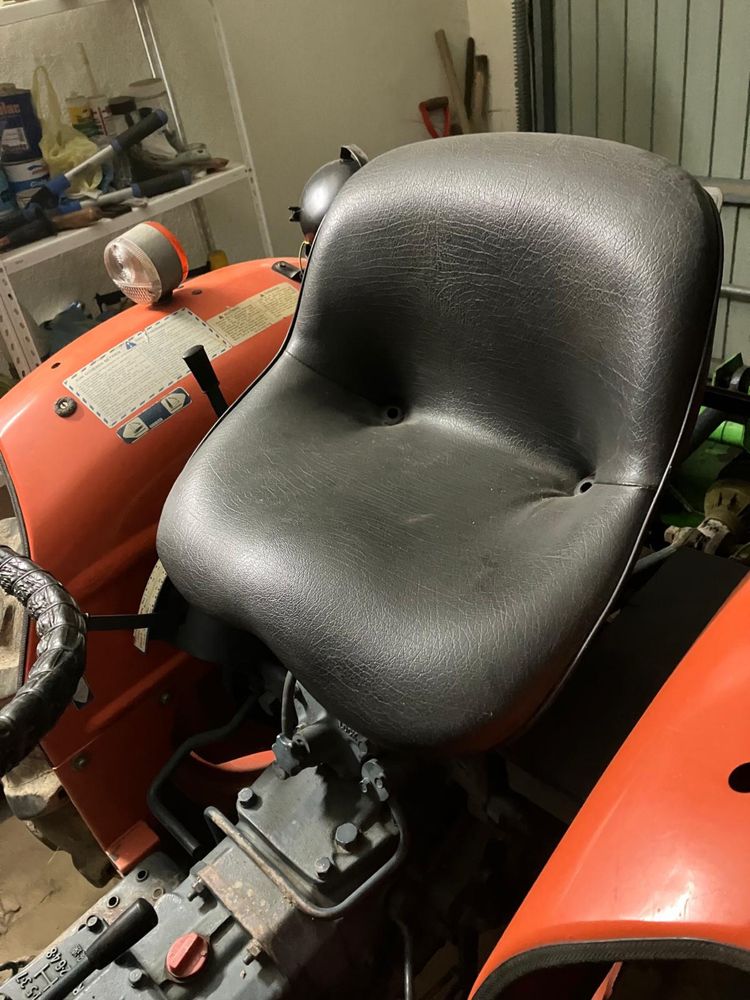 Tractor kubota poucas horas de uso