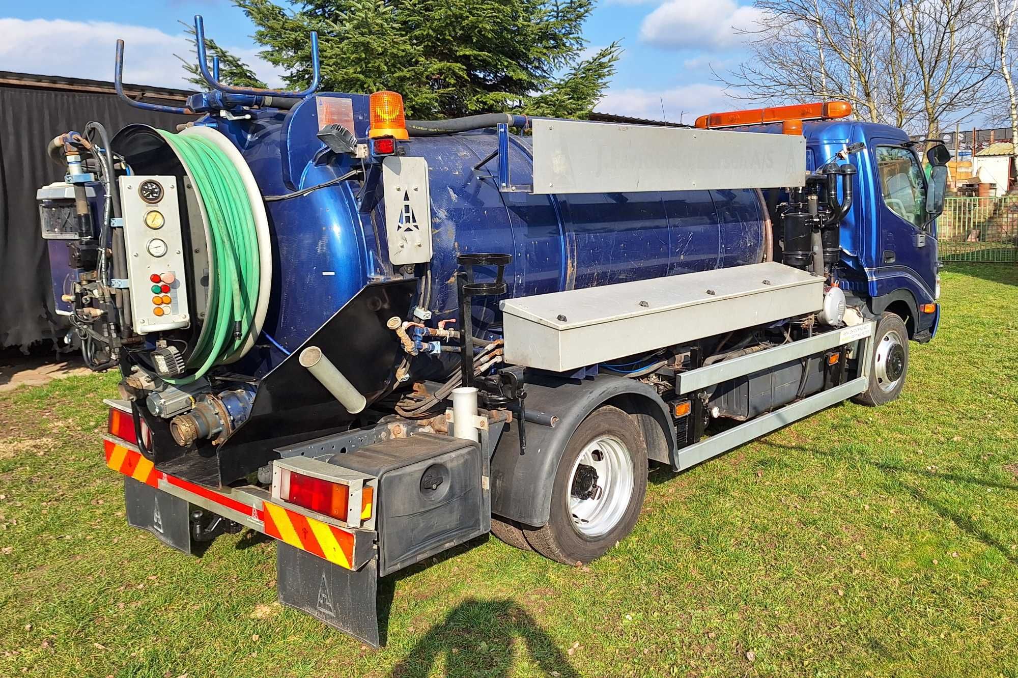 Toyota dyna cityflex 204 combi wuko asenizacyjny do czyszczenia