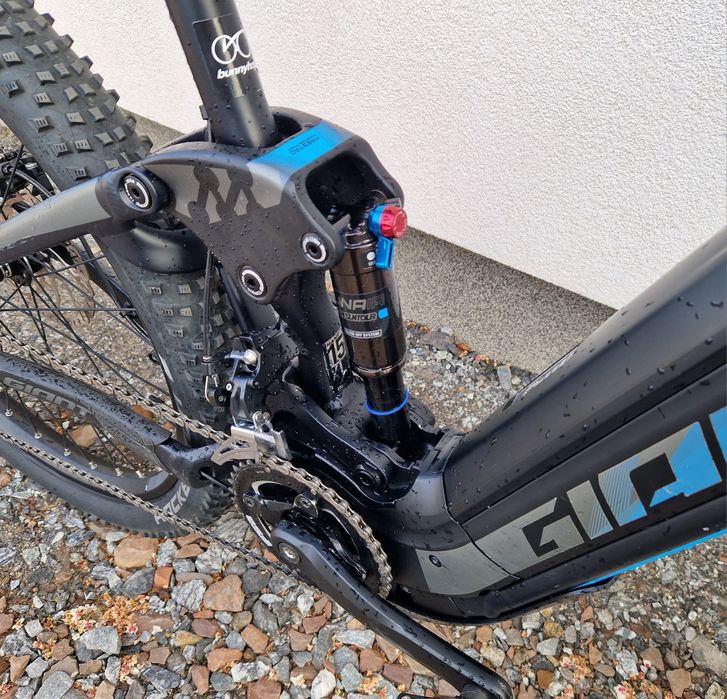 Rower elektryczny GIANT FULL-E rozmiar XL mały przebieg