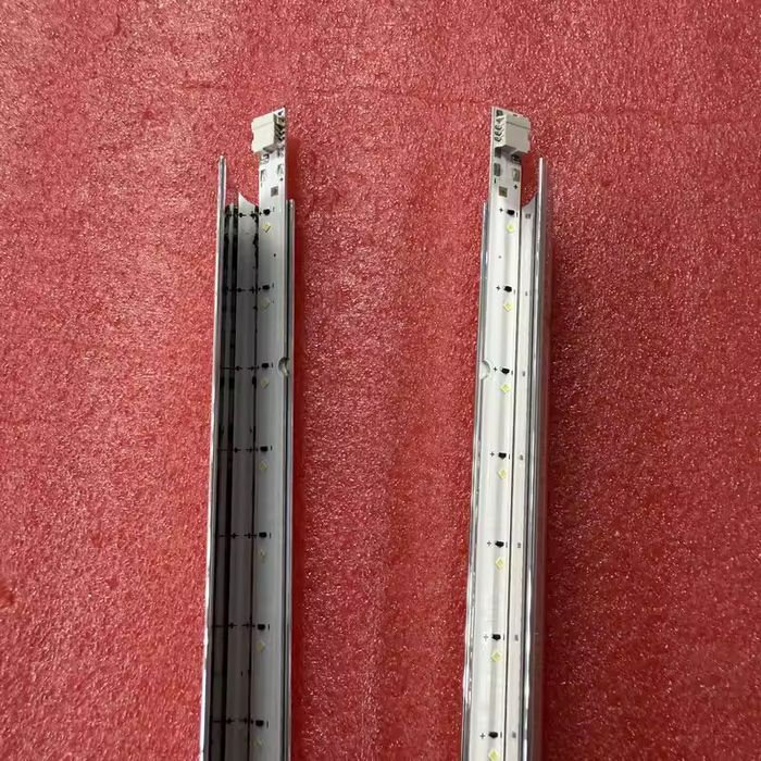 V6LF 320SMO LED32 R0 LOUVRE 32 UN32K4100AG UE32K5100 UE32K4109AK UE32K