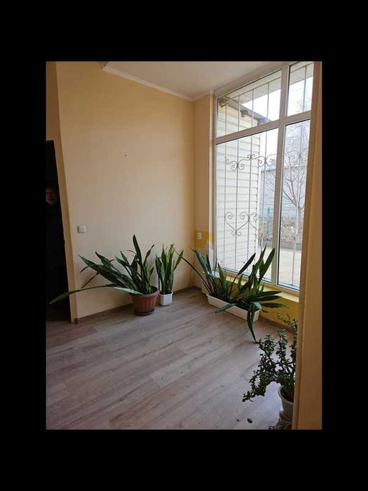 Оренда приміщення 454м2 м. Чернівці