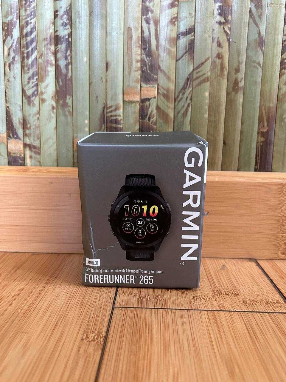 Смарт-годинник Garmin Forerunner 265 Black Bezel (010-02810-00)