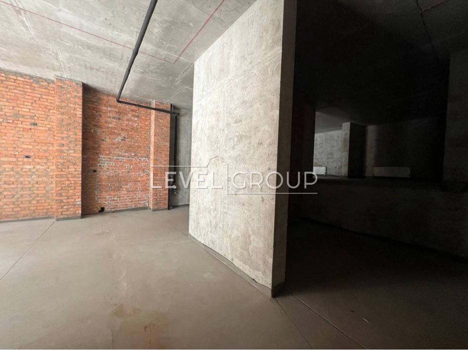 ЖК Новий Автограф Фасад Парк Перемога Ресторан, Магазин, Салон Краси