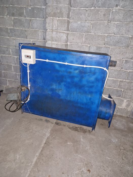 Piec nadmuchowy na Olej Opałowy/Nagrzewnica Olejowa