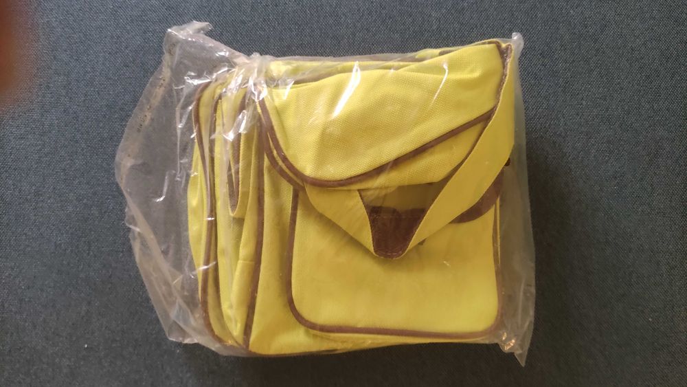 Ив Роше сумка, валіза, косметичка дорожня. Yves Rocher дорожная сумка