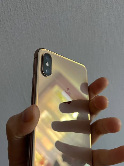 iPhone XS 256GB — елегантність у твоїх руках