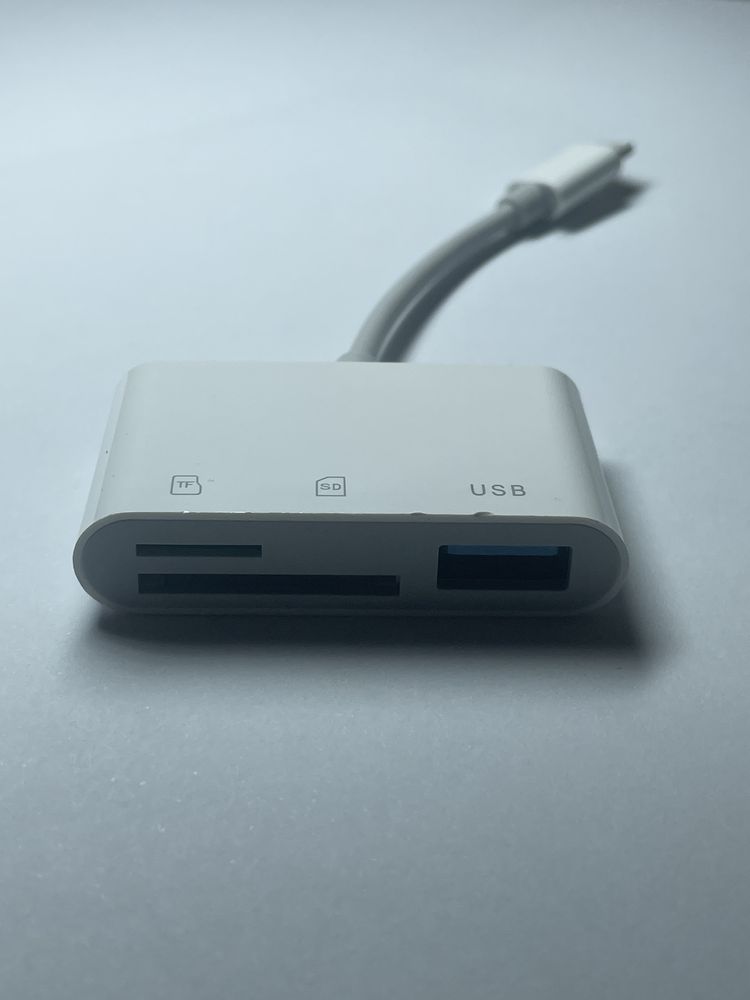 Перехідник Lightning Apple iPad SD Card Camera Reader
