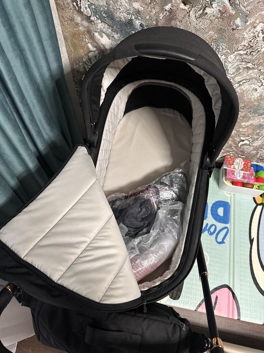 Коляска Carello epica 2 в 1 б/у