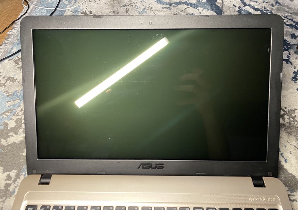 Ноутбук Asus f540s