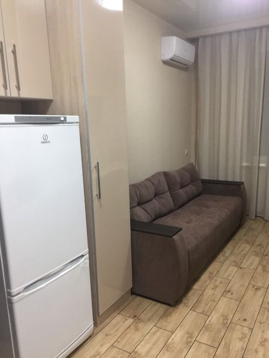 Сдам квартиру-студию рядом с Центром !