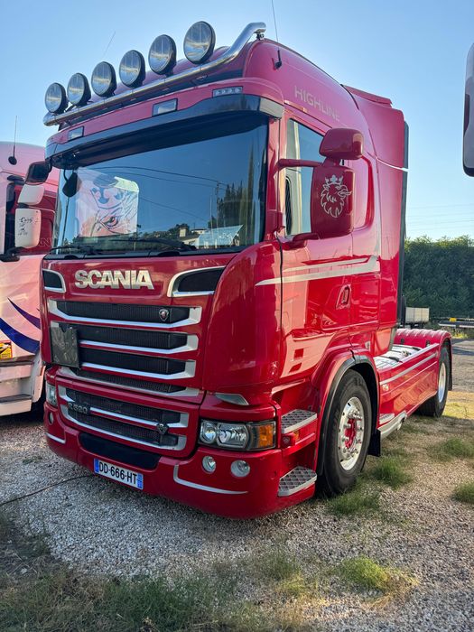 SCANIA R520 V8 HIDRAULICO 6 x AR