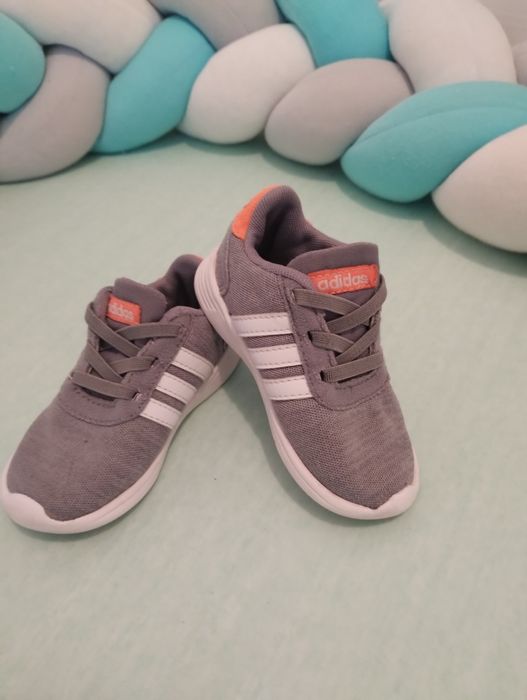 Super wygodne adidasy dziecięce