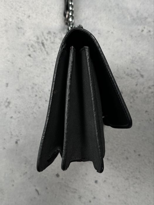 Czarna torebka na ramię Yves Saint Laurent