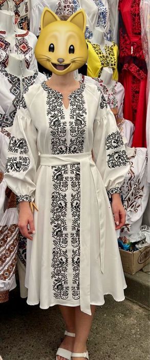 Вишите плаття (вишиванка)