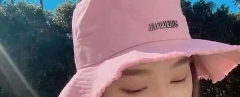 Jacquemus różowy kapelusz bucket hat czapka