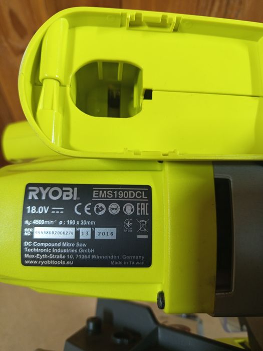 Ryobi piła ukośnica aku EMS190DCL