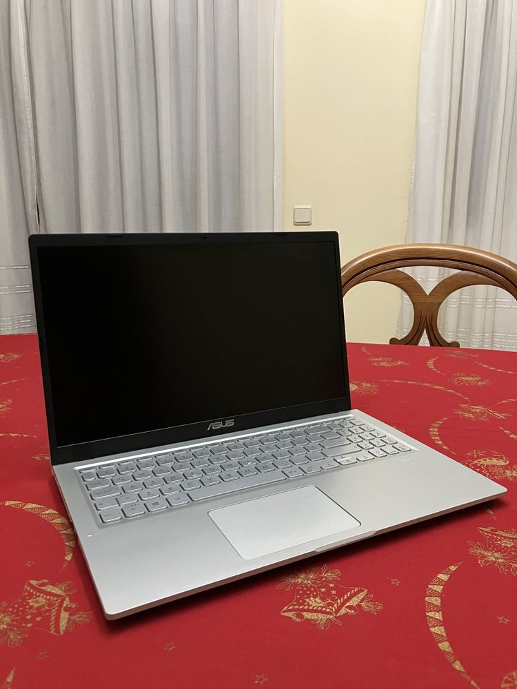 ASUS VivoBook M515DA 15,6’ | Ryzen 5 3500U | RAM 24 GB | SSD 512 GB