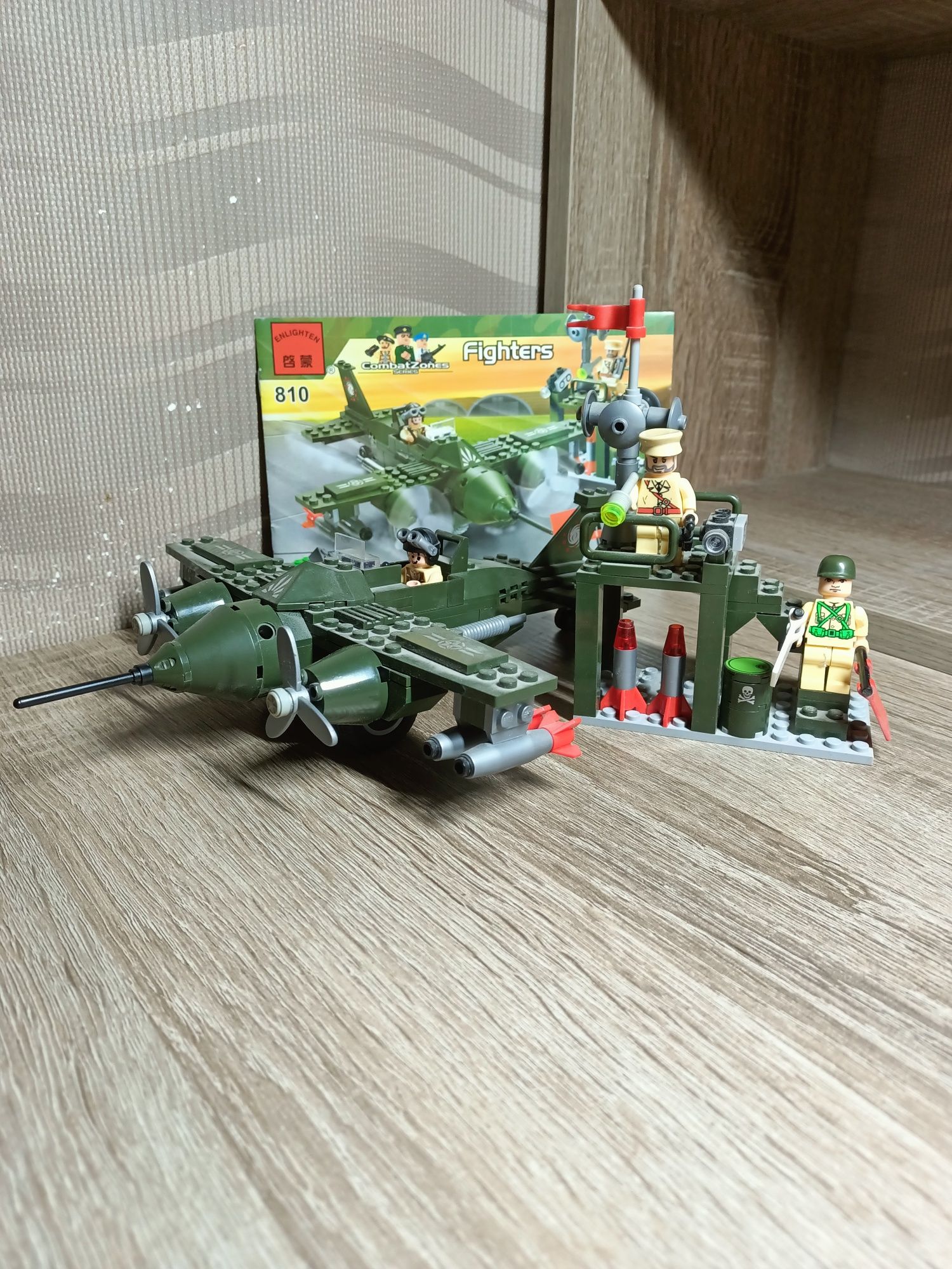 Лего Конструктор Brick 810 Fighters