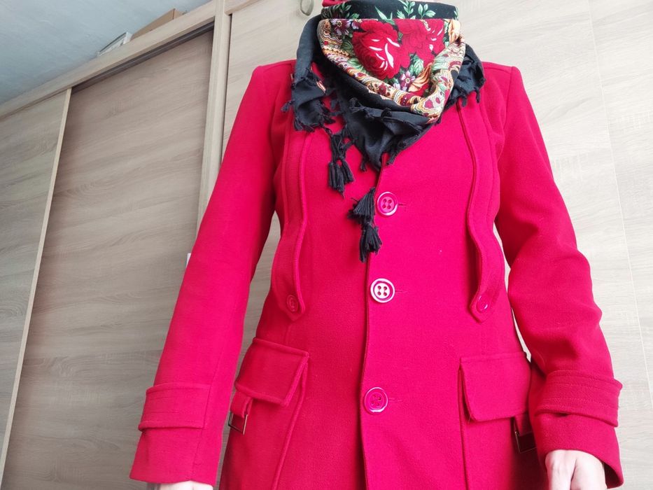 Kurtka czerwona rozmiar 40