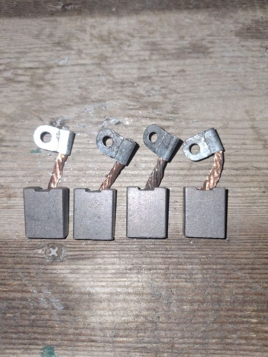 Щетки медно графитовые электрические