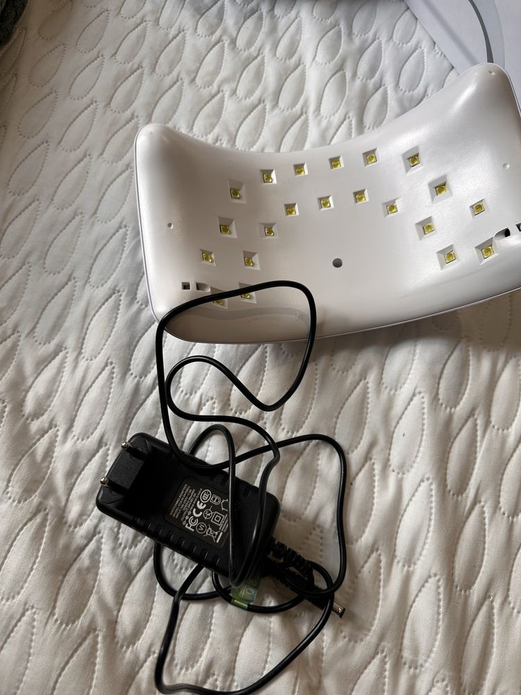 Lampa UV Neonail