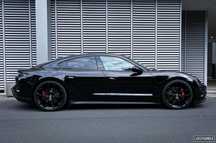 Porsche Taycan 4S