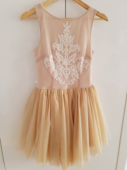 Sukienka tiulowa M Lou, koronka beżowa koraliki
