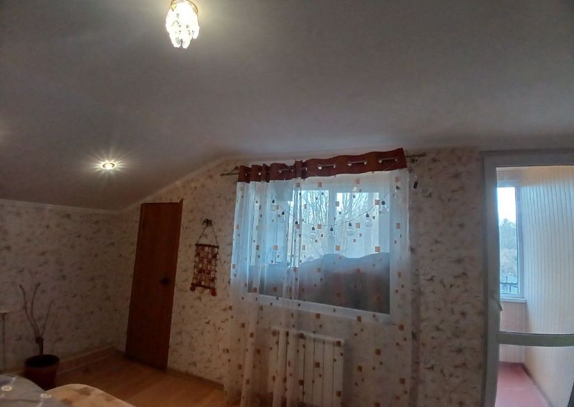 Продам дом в Покотиловке , 150м2, участок 8( код 5211)