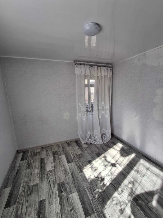 (13) Продам міцний 2-поверховий будинок в Сухому Лимані.