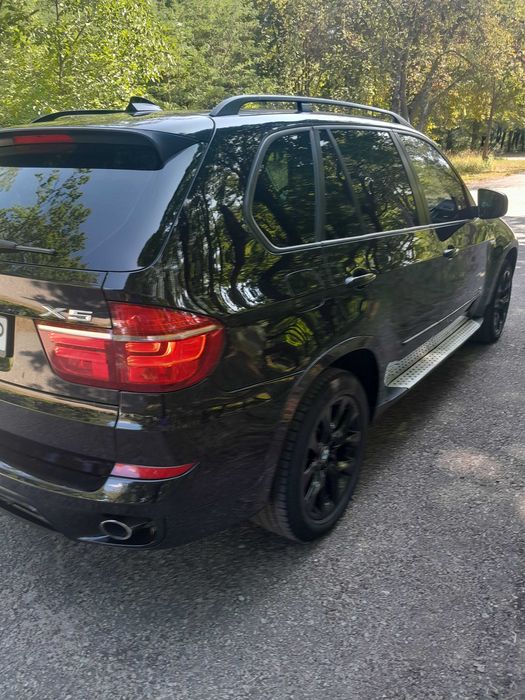 Авто БМВ Х-5 Е-70