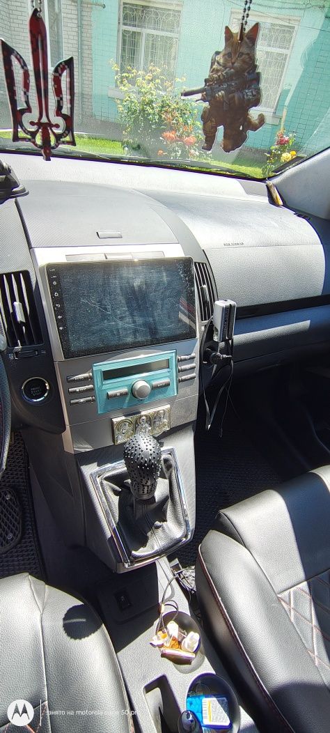 Toyota Corolla verso 2005 газ бензин