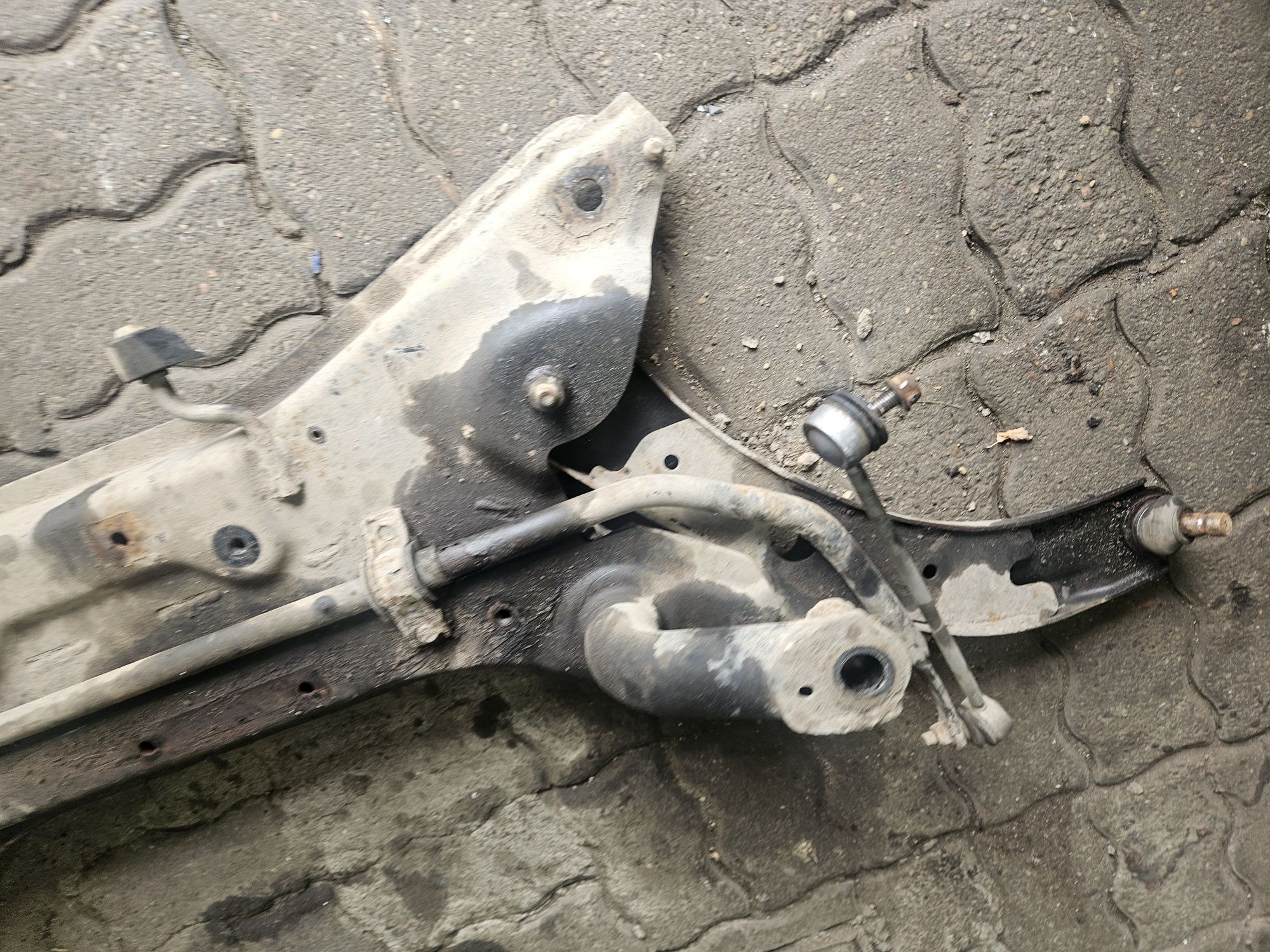 Sanki Kołyska Przód Suzuki Swift IV MK6 1.3 DDIS