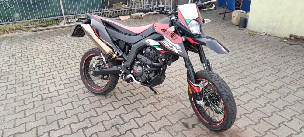 aprilia sx 125 supermoto A1/B