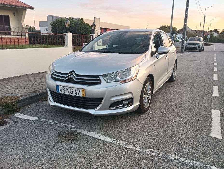 Citroen C4 1.6hdi automático poucos km