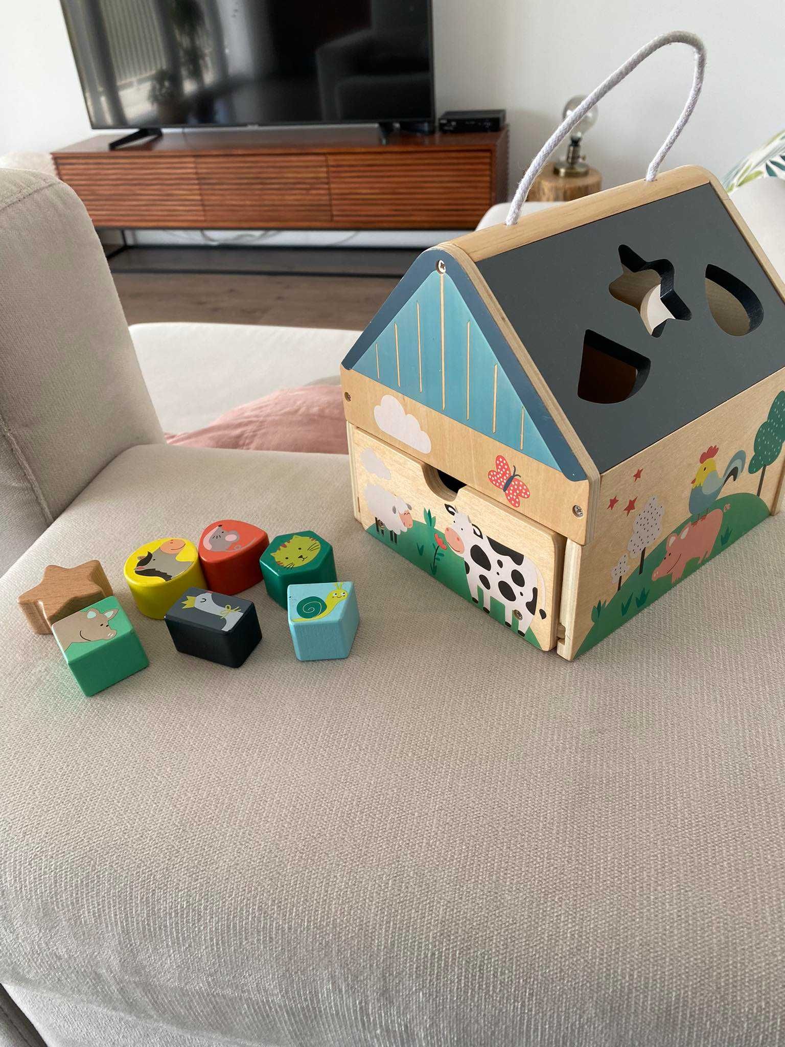 brinquedo Casa com formas em madeira FSC® - multicolor - Vertbaudet