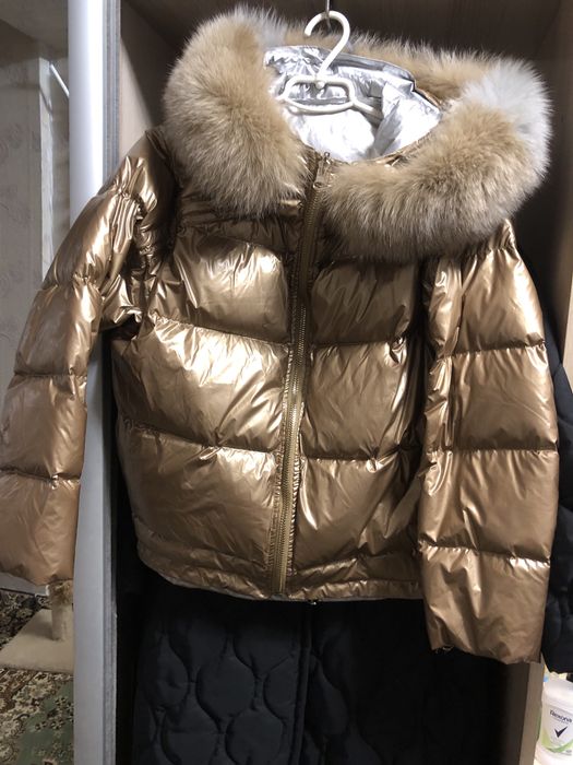 Демісезонна куртка жіноча С-М!