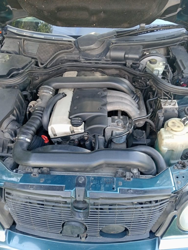 Mercedes Klasa E W210