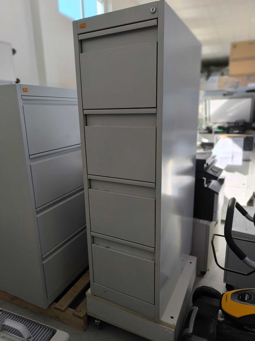 Szafa aktowa do segregatorów, teczek A4, szara, 4 szuflady