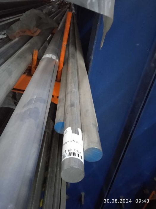 Продам круг чорний, нержавіючий, алюмінієвий, РОМ (пластик).