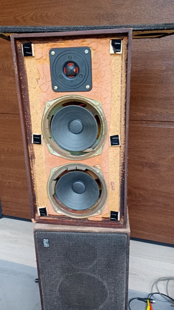Amplituner Elizabeth HI FI