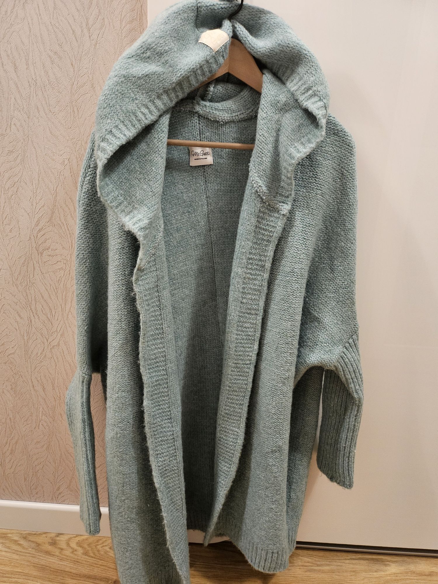 Sweter ciepły MeGusta