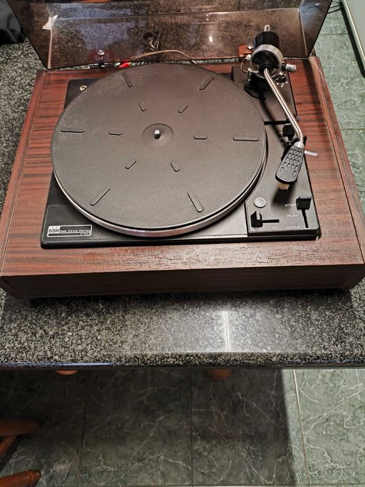 Gira discos BSR P 163