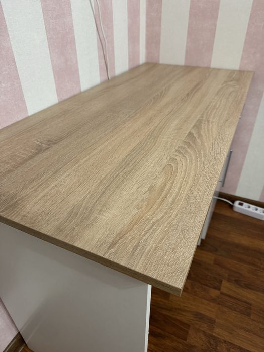 Стіл письмовий білий та дуб сонома