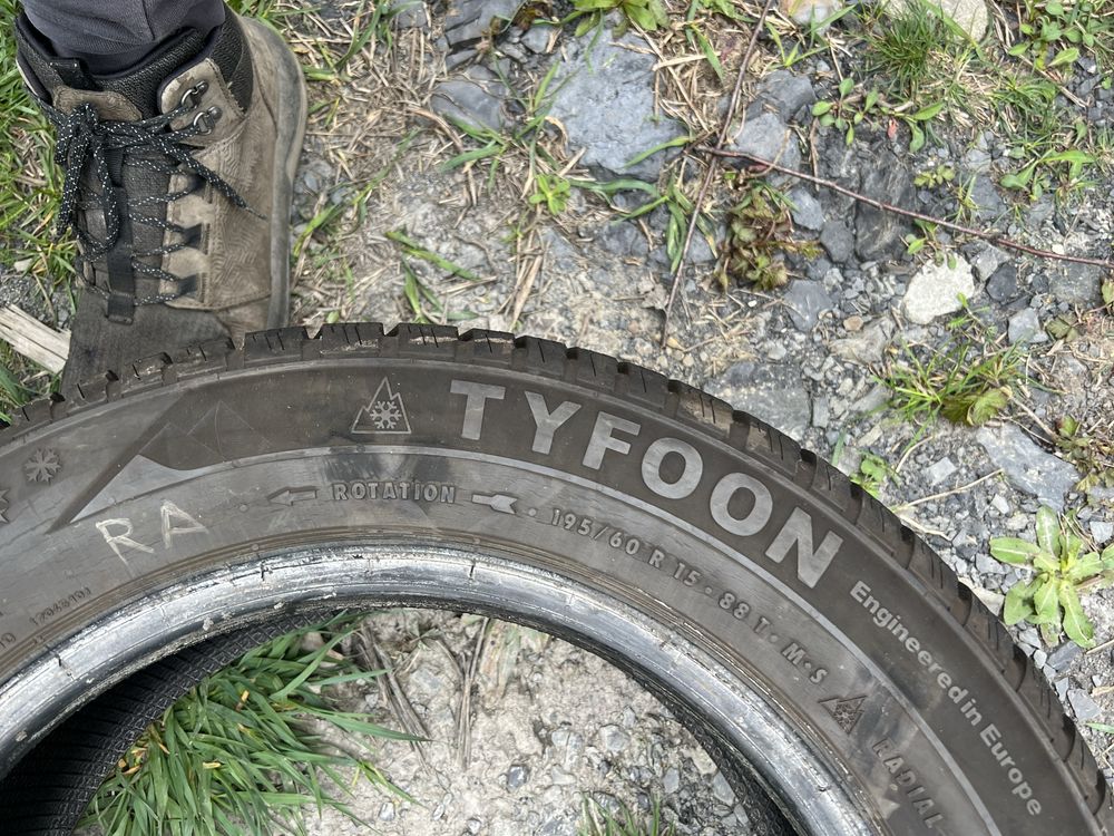 4xopona letnia TYFOON w rozmiarze 195/60 R15