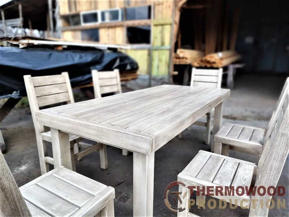 Білі меблі з патиною з масиву дерева від виробника