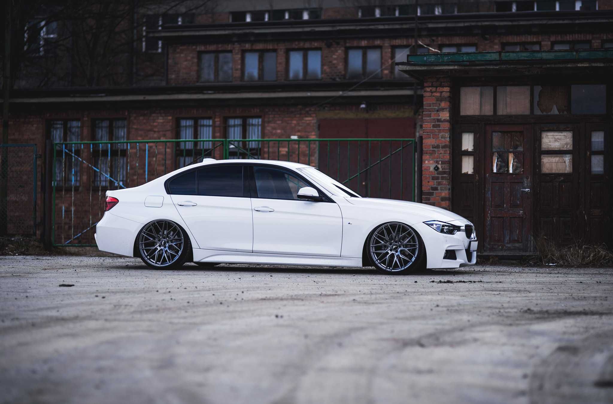 Alufelgi Japan Racing JR28 19" 8,5J+9,5J 5x120 BMW 3 4 F30 F32 F33 F36