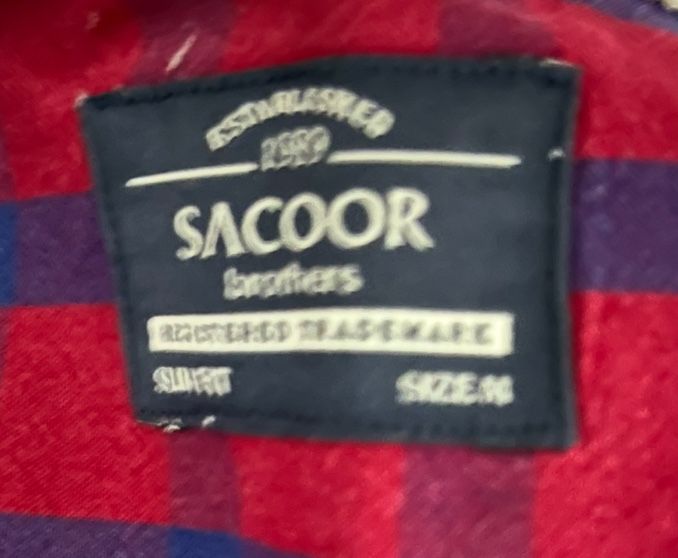 Vemdo Camisa Sacoor. ( Não Baixa de Preço ).
