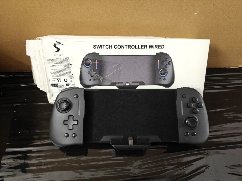 Kontroler do konsoli Nintendo Switch.