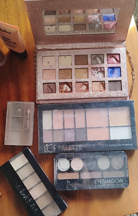 Корректоры Консилеры Тени Помады