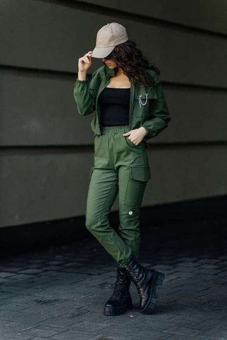 Джинсовий костюм